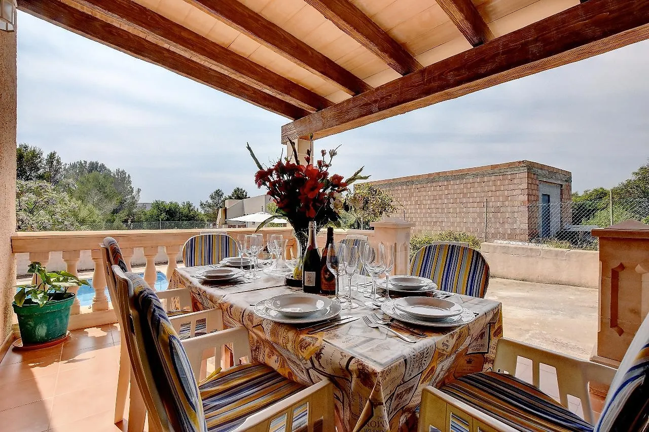 Villa East Manacor  İspanya