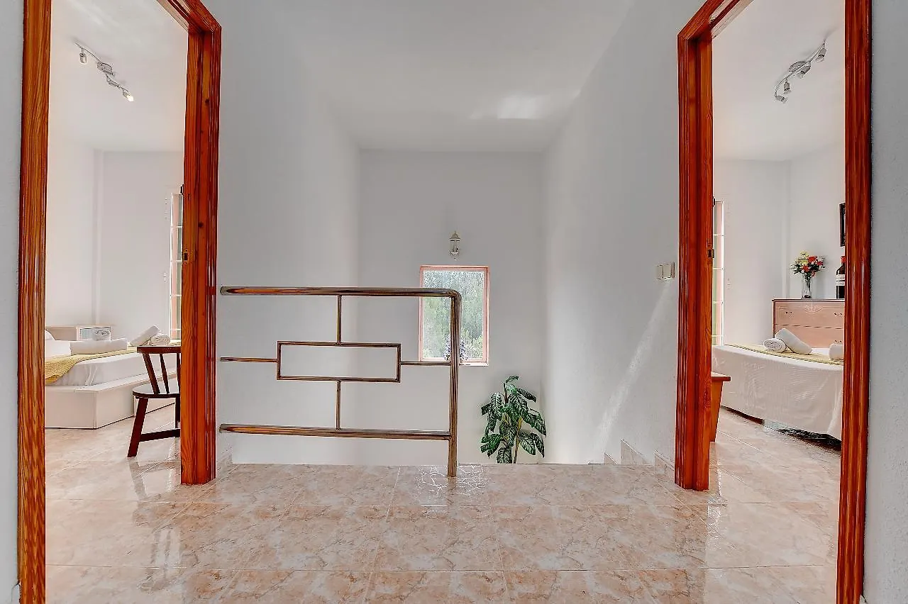 Villa East Manacor  İspanya